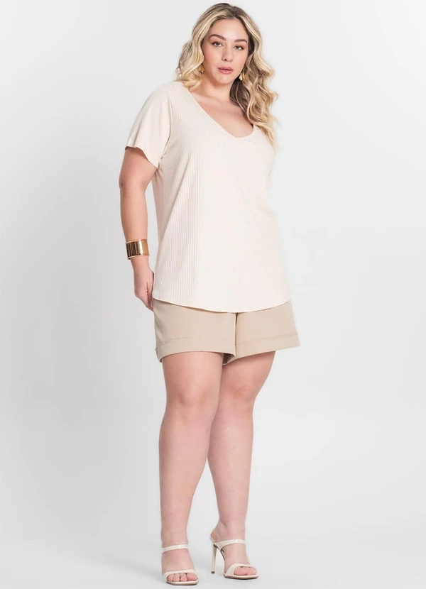 Infinita Cor - Blusa Feminina Plus Size Bege 3