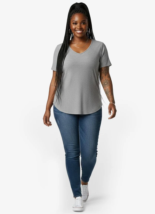 Infinita Cor - Blusa Feminina Plus Size da Cinza 3