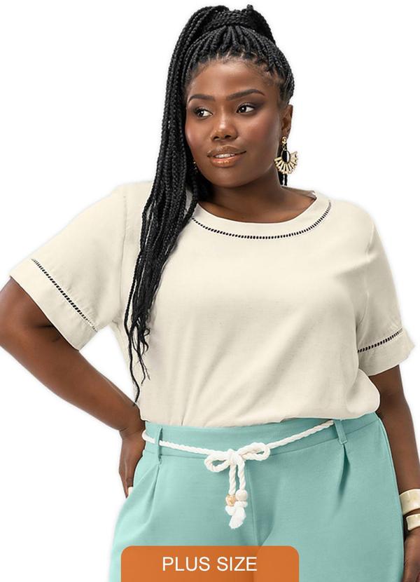 Secret Glam - Blusa Feminina Plus Size em Viscose Bege