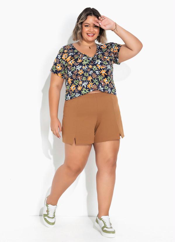 Marguerite - Blusa Floral Azul com Torção no Decote Plus Size 3