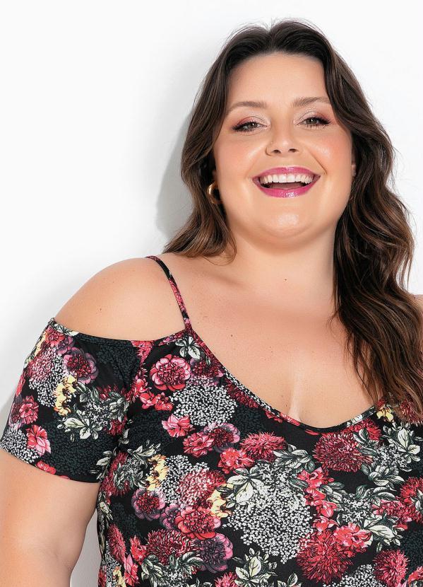 Marguerite - Blusa Floral Preta com Mangas Plus Size 3