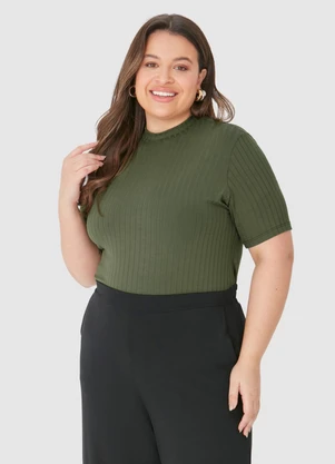 Malwee - Blusa Justa Canelada Feminina Plus Verde - MALWEE