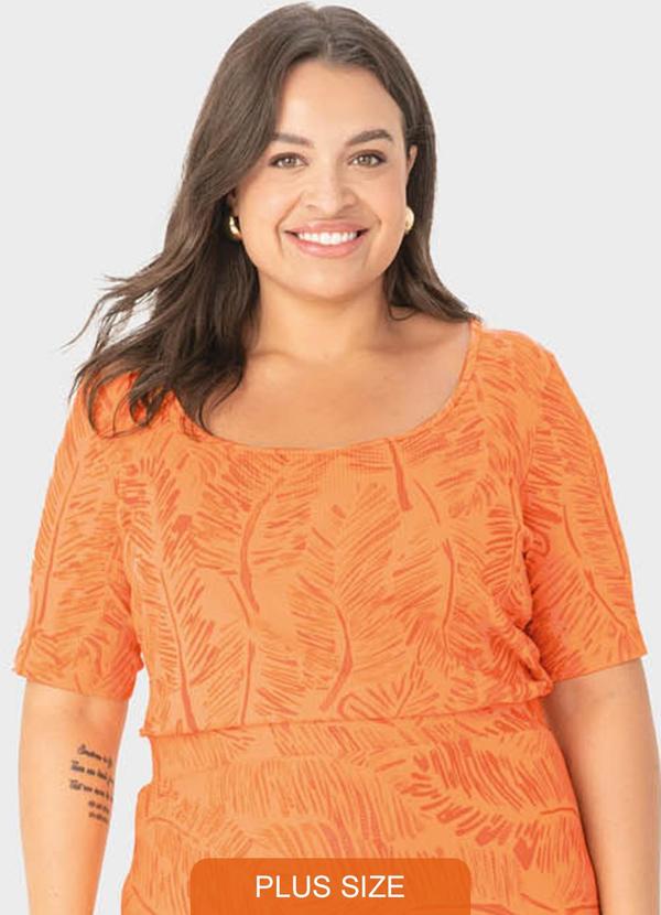 Malwee Plus - Blusa Laranja Justa Tropical em Malha Canelada