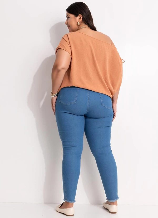 Marguerite - Blusa Marrom em Crepe Plano 5