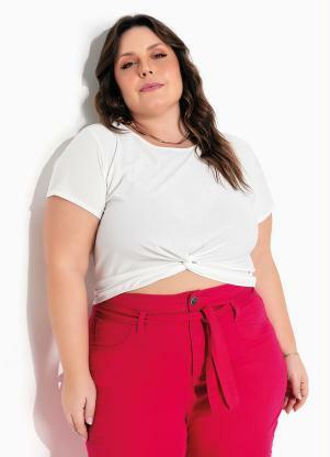 Blusa (Off White) em Malha Crepe Plus Size
