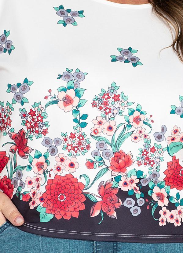 Marguerite - Blusa Off White Mullet com Estampa Plus Size 3