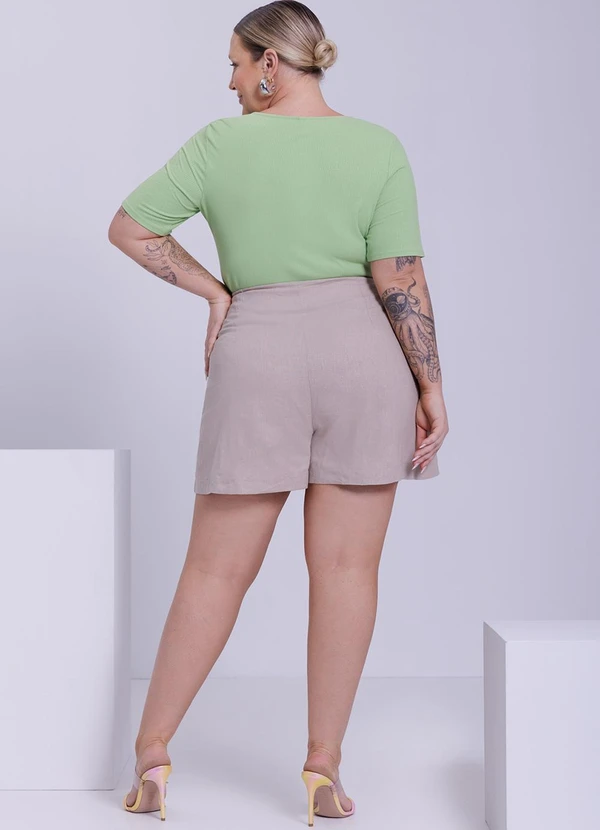 Lunender Mais Mulher - Blusa Plus Size Canelada com Detalhe Verde 4