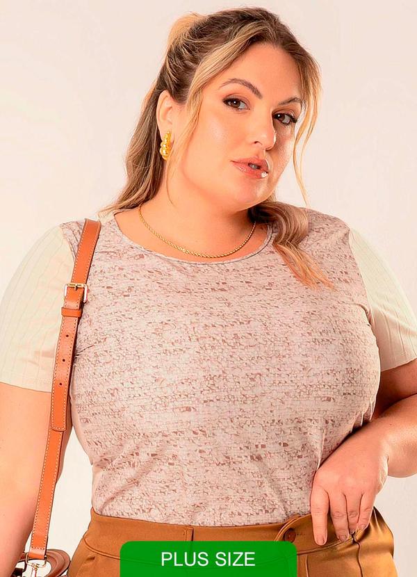 Cativa - Blusa Plus Size com Estampa Bege