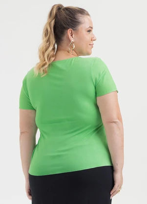 Cativa - Blusa Plus Size Decote Gota em Misturinha Verde - CATIVA