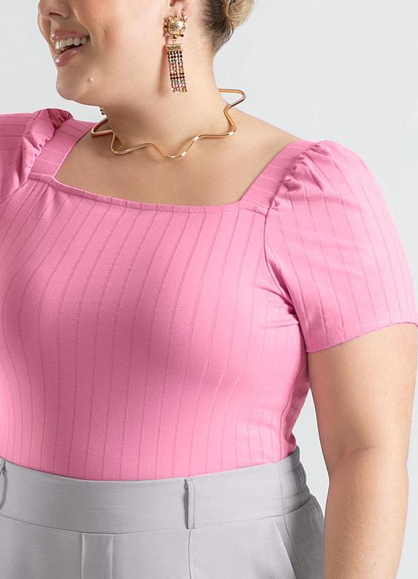 Cativa - Blusa Plus Size Decote Quadrado em Canelado Rosa 3