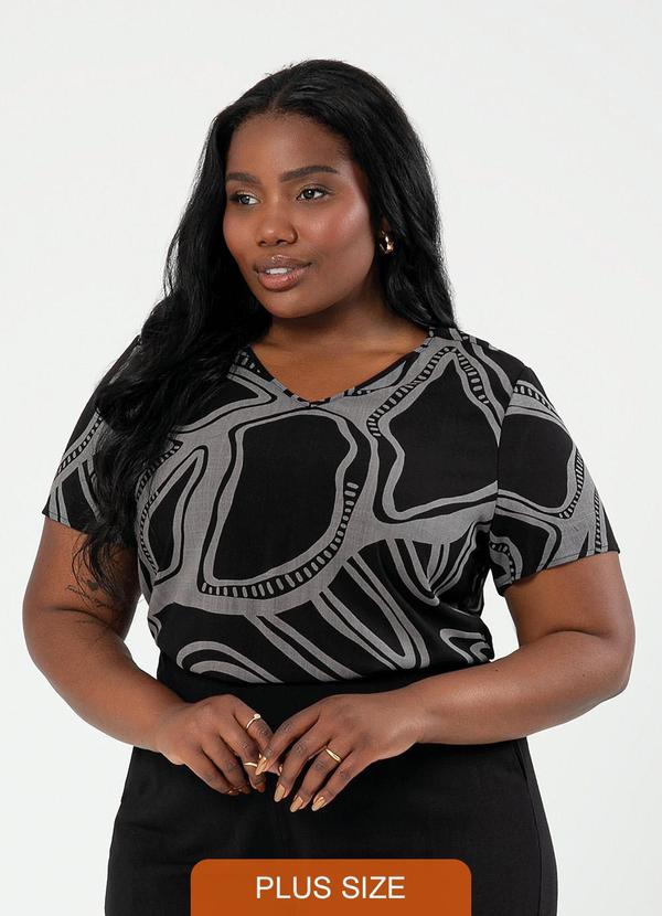 Cativa - Blusa Plus Size Decote V em Viscose Preto