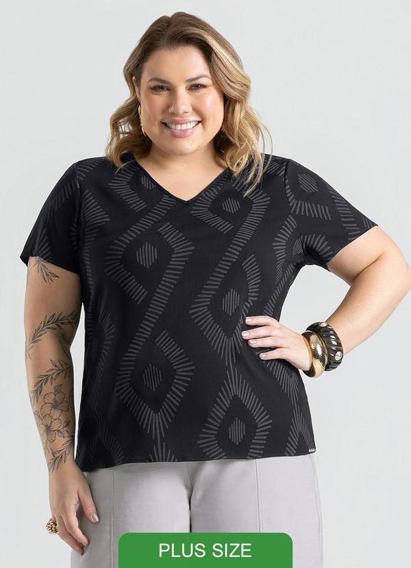 Cativa - Blusa Plus Size Decote V em Viscose Preto