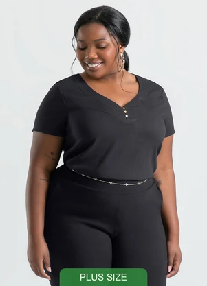 Cativa Blusa Plus Size Decote V em Viscose Preto