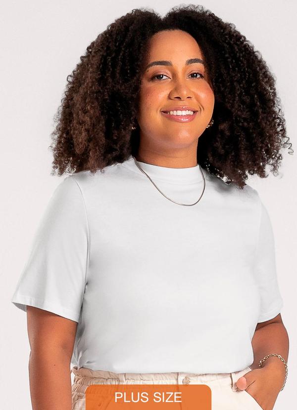 Cativa - Blusa Plus Size em Algodão Branco