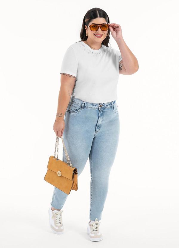 Habana - Blusa Plus Size em Algodão Branco 3