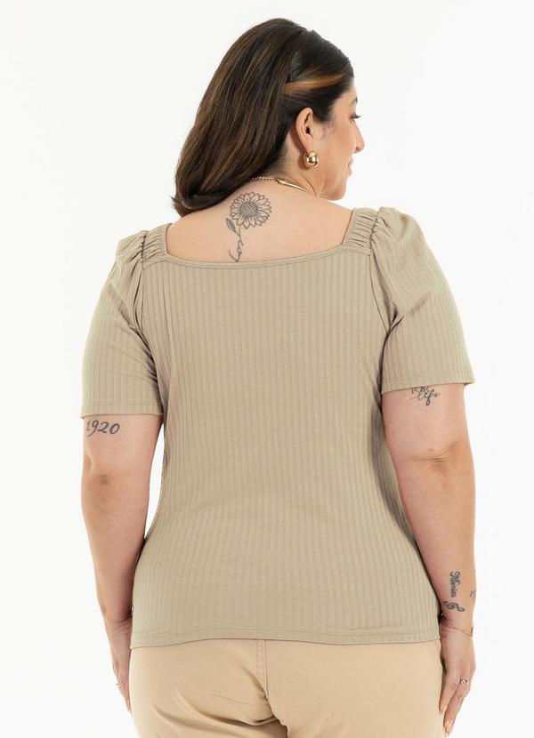 Habana - Blusa Plus Size em Canelado Bege 2