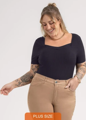 Habana - Blusa Plus Size em Canelado  Preto - HABANA