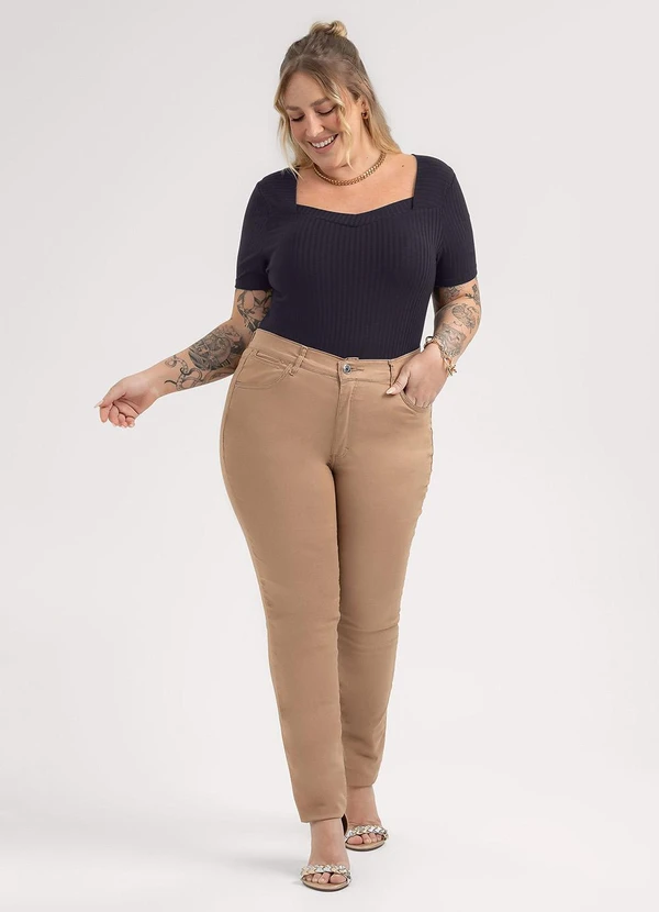 Habana - Blusa Plus Size em Canelado  Preto 3