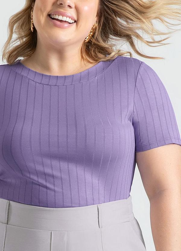 Cativa - Blusa Plus Size em Canelado Roxo 1