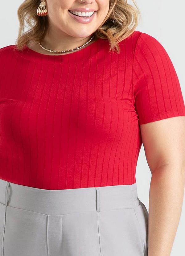 Cativa - Blusa Plus Size em Canelado Vermelho Escuro 3