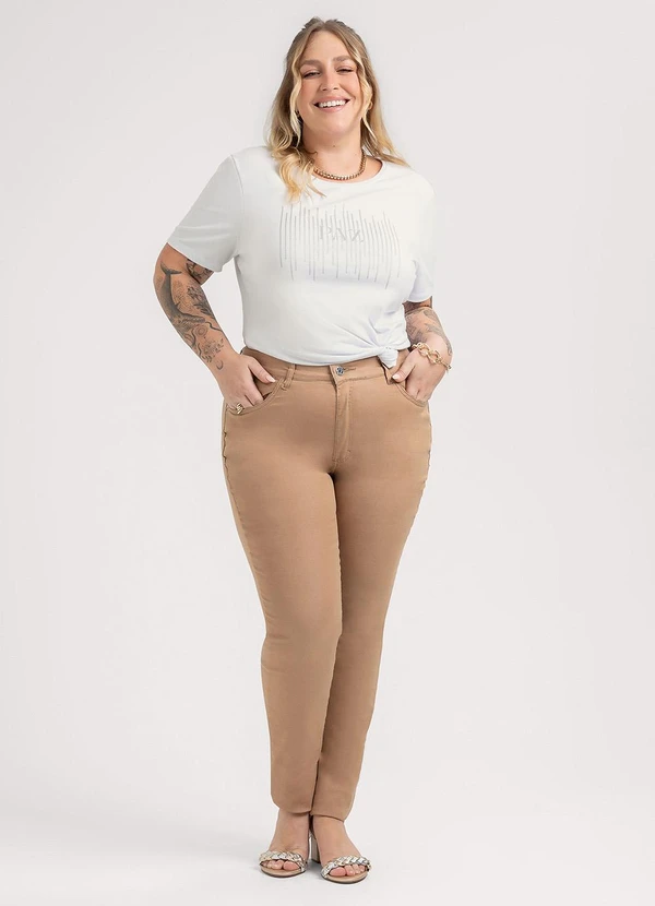 Habana - Blusa Plus Size em Cotton Branco 4