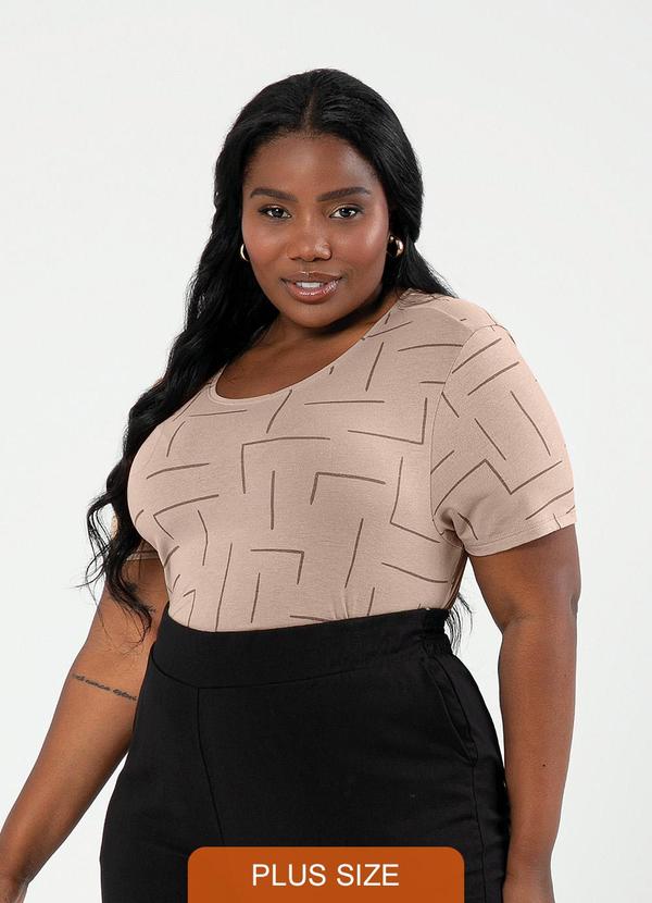 Cativa - Blusa Plus Size em Crepe Marrom Claro