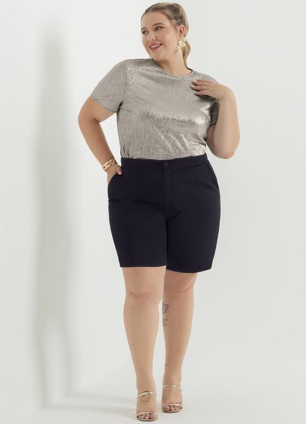 Cativa - Blusa Plus Size em Metalizado Bege 2