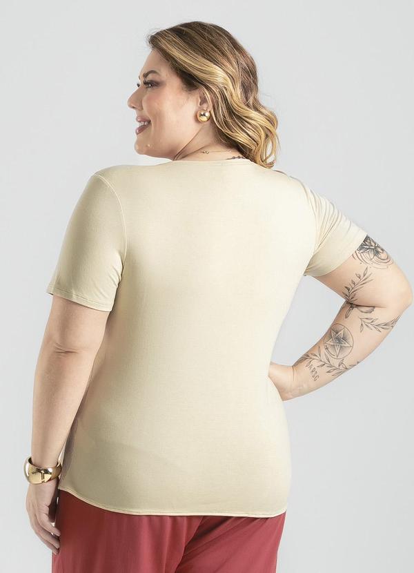 Cativa - Blusa Plus Size em Misturinha Bege 2