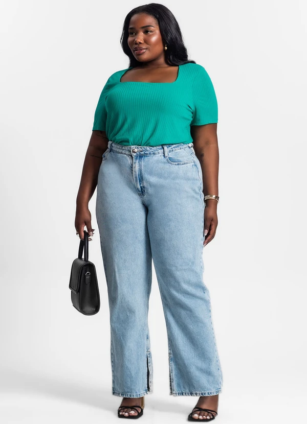 Secret Glam - Blusa Plus Size em Ribana Canelada Verde 3