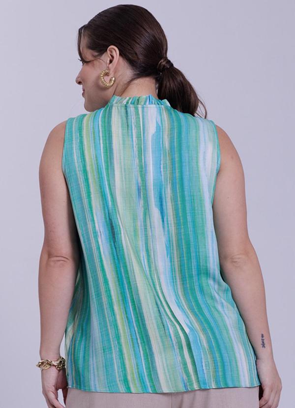 Lunender Mais Mulher - Blusa Plus Size em Tecido Rayon Verde 2