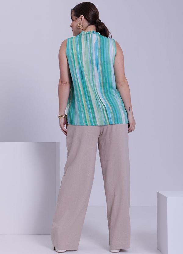 Lunender Mais Mulher - Blusa Plus Size em Tecido Rayon Verde 4