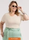 Habana - Blusa Plus Size em Viscose Bege - variação: Bege