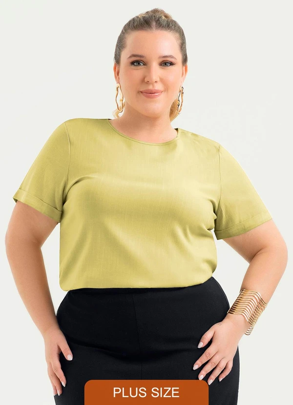 Cativa - Blusa Plus Size em Viscose Caramelo 2