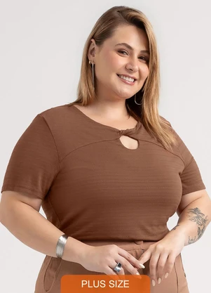 Habana - Blusa Plus Size em Viscose  Marrom - HABANA