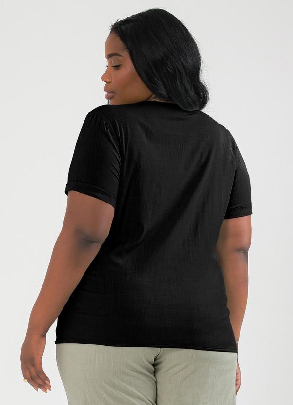 Cativa - Blusa Plus Size em Viscose Preto 2