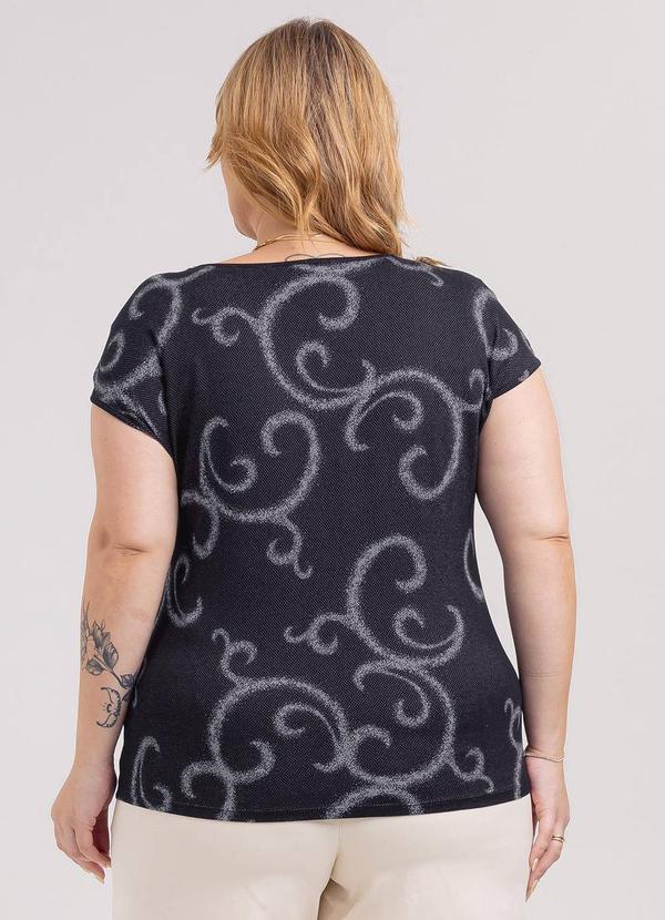 Habana - Blusa Plus Size em Viscose Preto 2