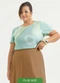 Cativa - Blusa Plus Size em Viscose Verde Claro - variação: Verde Claro