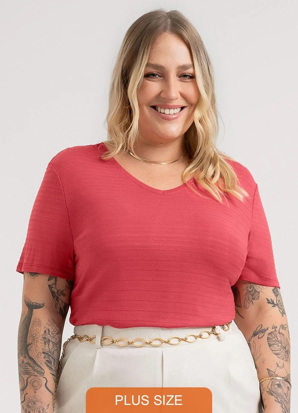 Habana - Blusa Plus Size em Viscose Vermelho