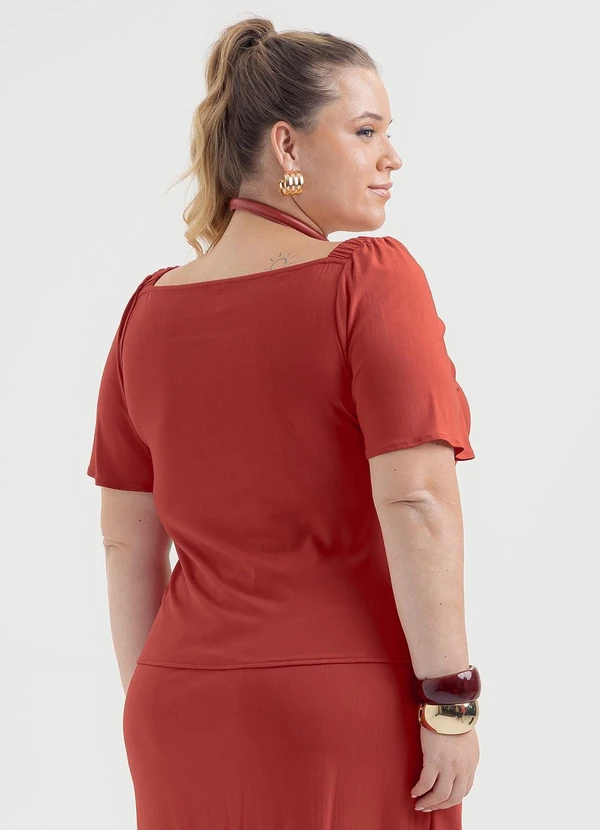 Cativa - Blusa Plus Size em Viscose Vermelho 2