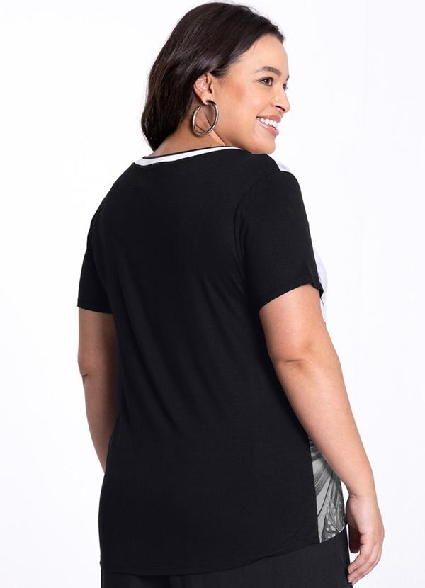 Lunender Mais Mulher - Blusa Plus Size Estampada com Retilínea Preto 2