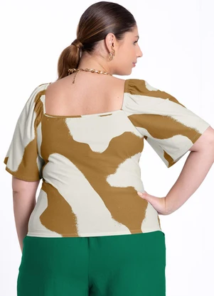 Lunender Mais Mulher - Blusa Plus Size Estampada Decote Quadrado Marrom - LUNENDER MAIS MULHER