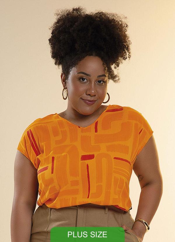Habana - Blusa Plus Size Estampada Rotativamente Laranja