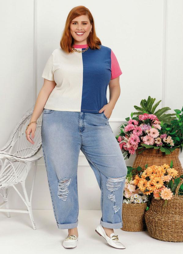 Outlet - Blusa Plus Size Multicolor com Recorte 4