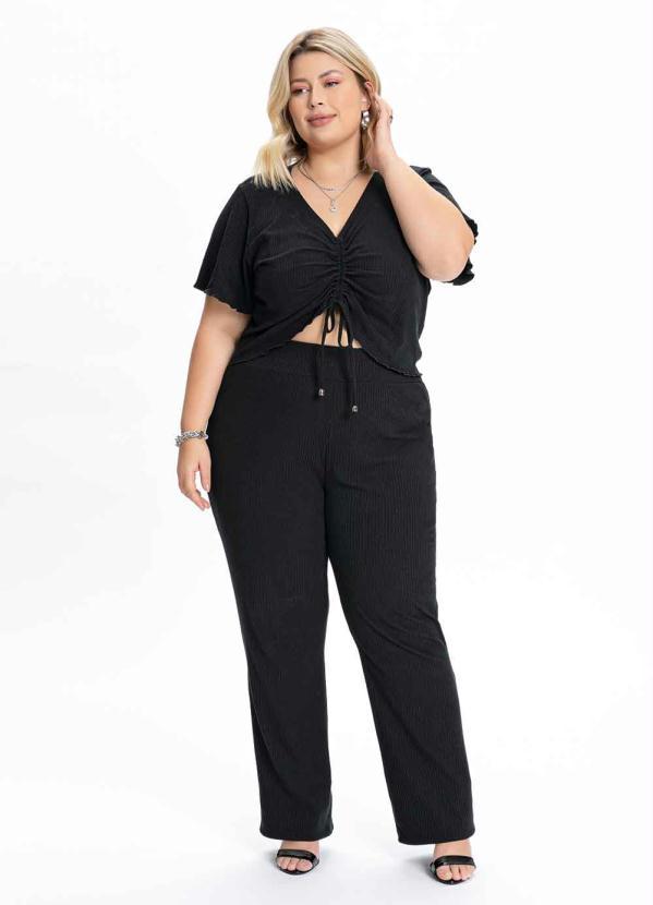 Outlet - Blusa Plus Size Preta com Amarração 5