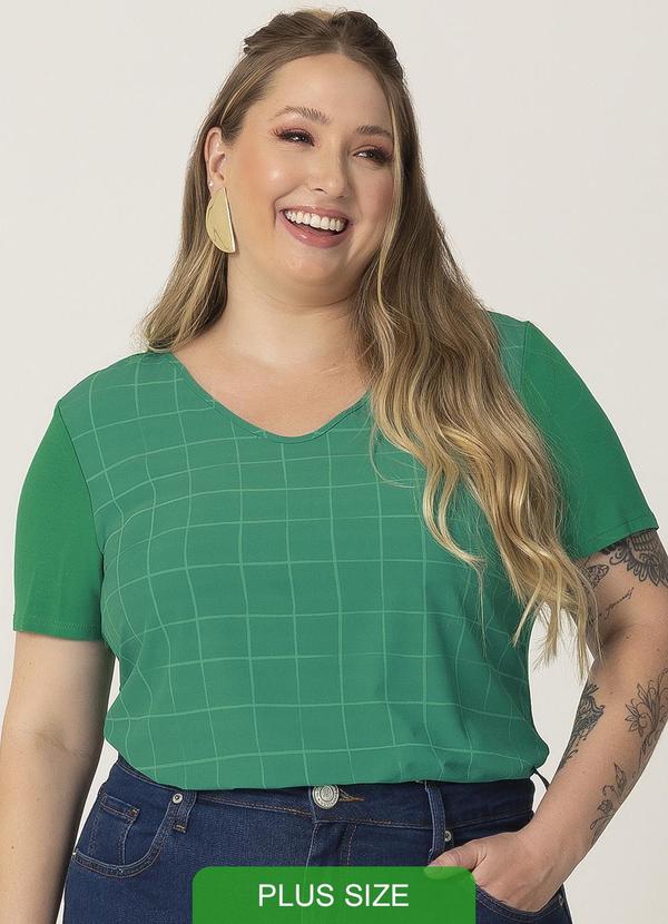 Habana - Blusa Plus Size Soltinha Estampada Verde