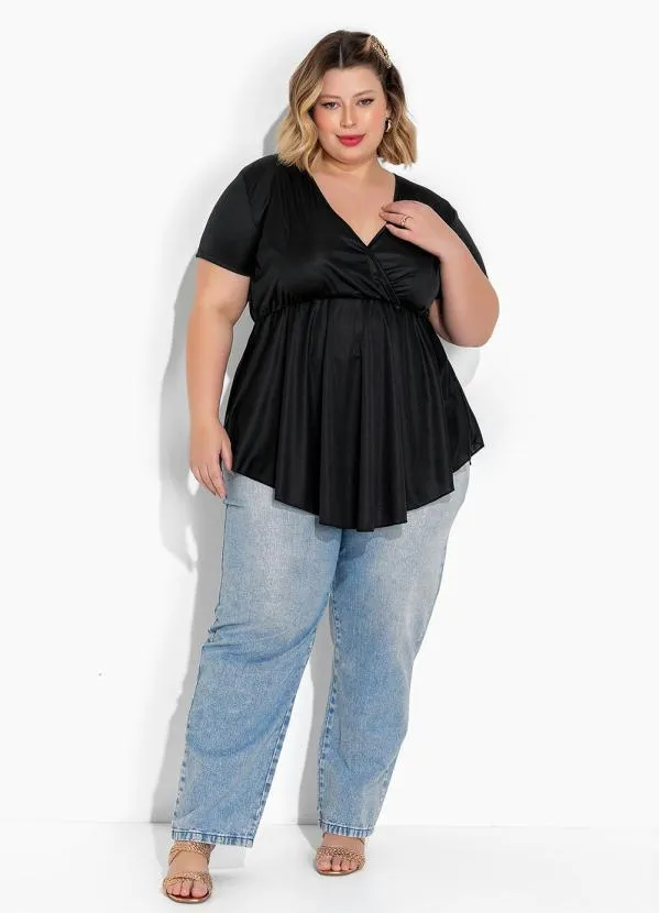 Marguerite - Blusa Preta com Barra Assimétrica Plus Size 2