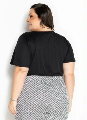 Marguerite - Blusa Preta com Ilhoses Plus Size - MARGUERITE