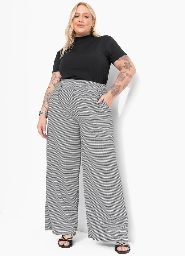 Marguerite - Blusa Preta em Malha Fria Gola Alta 5