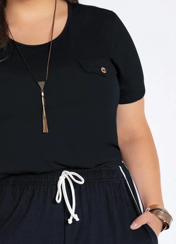Marguerite - Blusa Preta Plus Size Manga Curta com Lapela 3