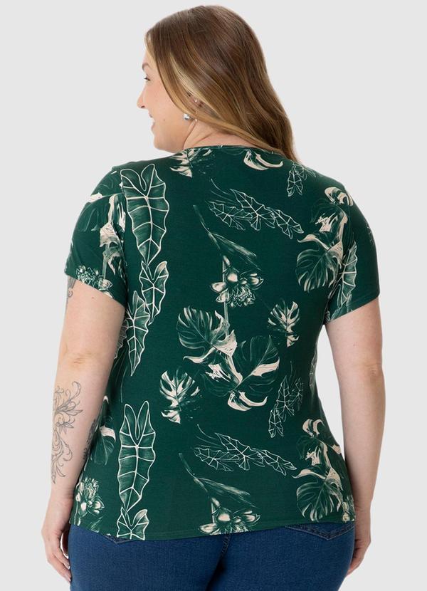 Malwee - Blusa Tropical em Malha Plus Verde 2